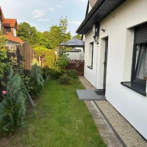 Bezauberndes Gaestehaus Mit Terrasse Apartment Nürnberg